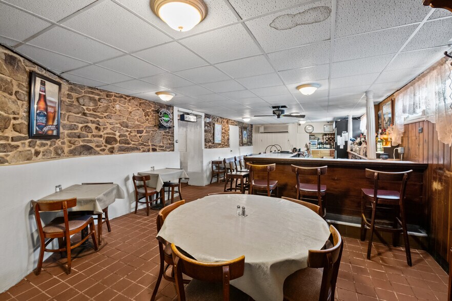 More Photos Of 2201 Perkiomen Ave, Mount Penn Restaurant For Sale