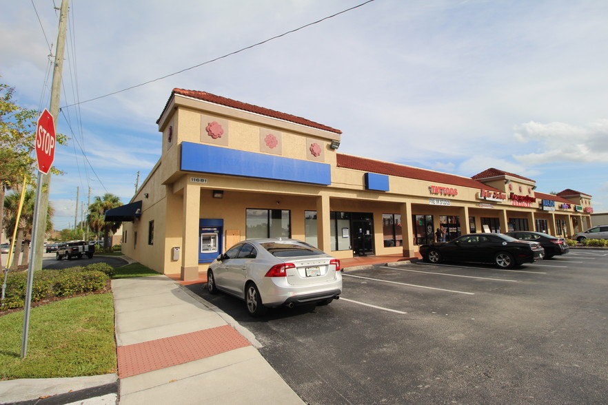 Primary Photo Of 11681 S Orange Blossom Trl, Orlando Storefront Retail Office For Lease