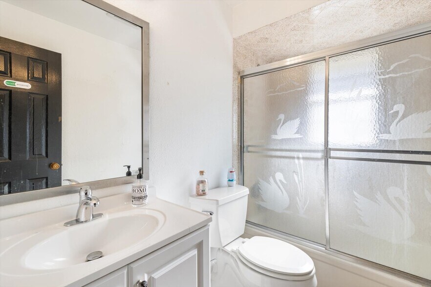 More Photos Of 7630 W Dunnellon Rd, Dunnellon Office For Sale