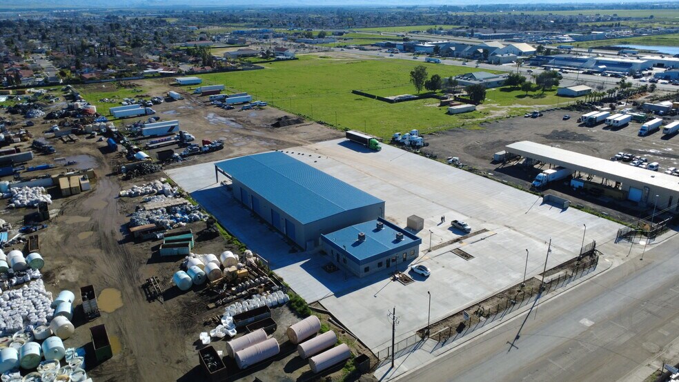 More Photos Of 185 Quantico ave, Bakersfield Industrial For Lease