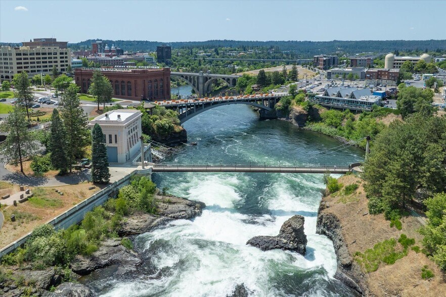 More Photos Of 621 W Mallon Ave, Spokane Unknown For Lease