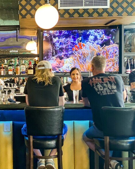 More Photos Of 635 Collins Ave, Miami Beach Hotel For Lease