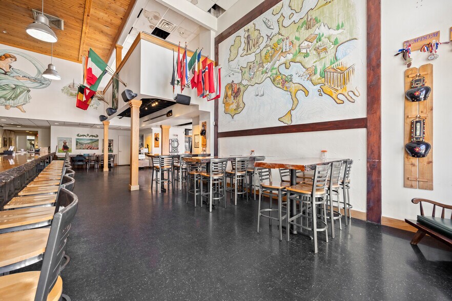 More Photos Of 2717 Lorain Ave, Cleveland Restaurant For Sale