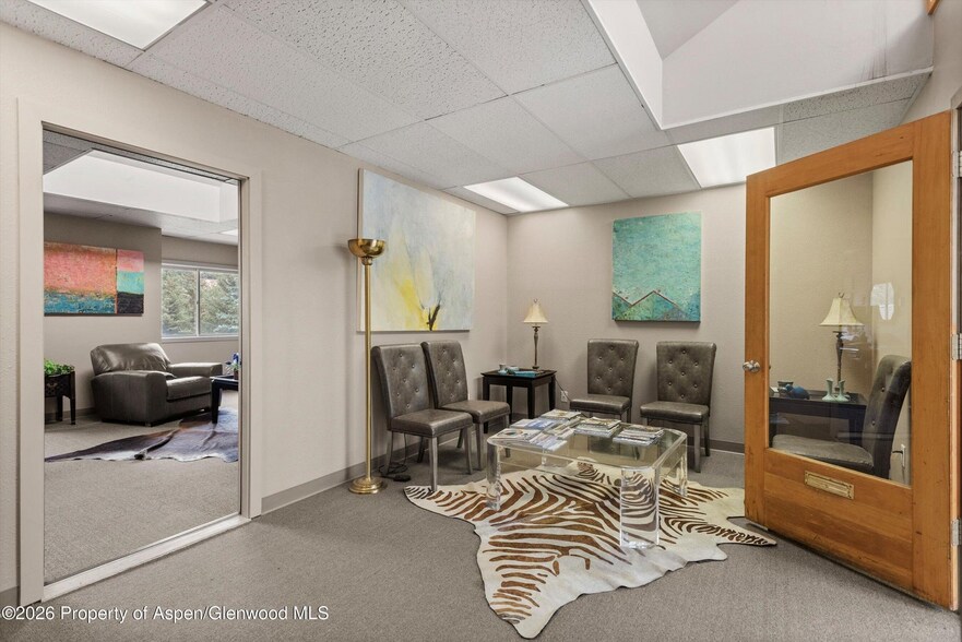 More Photos Of 408 Aspen Airport Business Ctr, Aspen Flex For Sale