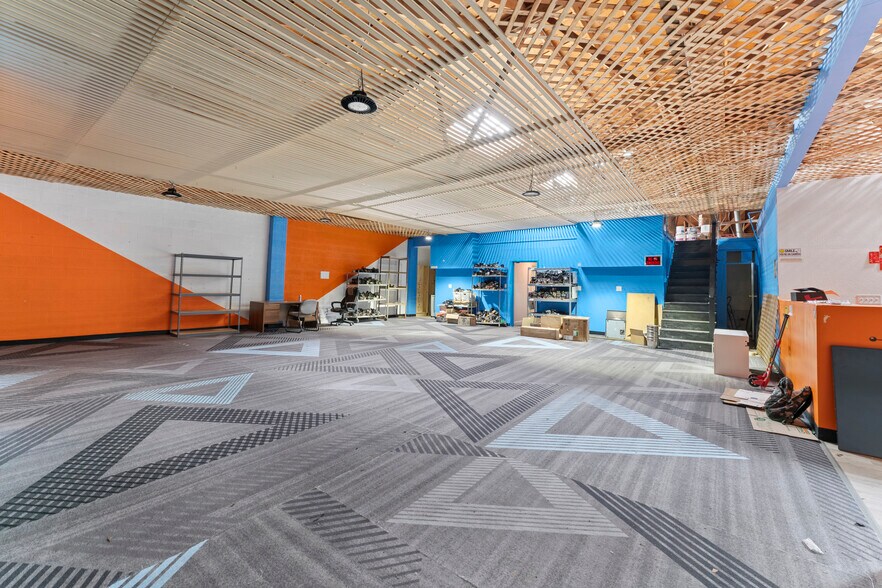 More Photos Of 7679-7691 Thornton Ave, Newark Storefront Retail Office For Sale
