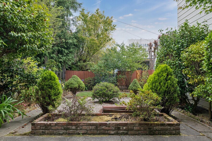 More Photos Of 1874 Vallejo St, San Francisco Multifamily For Sale
