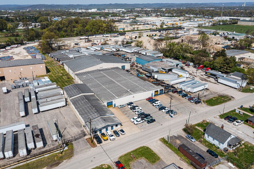 More Photos Of 3832 Fitzgerald Rd, Louisville Warehouse For Sale