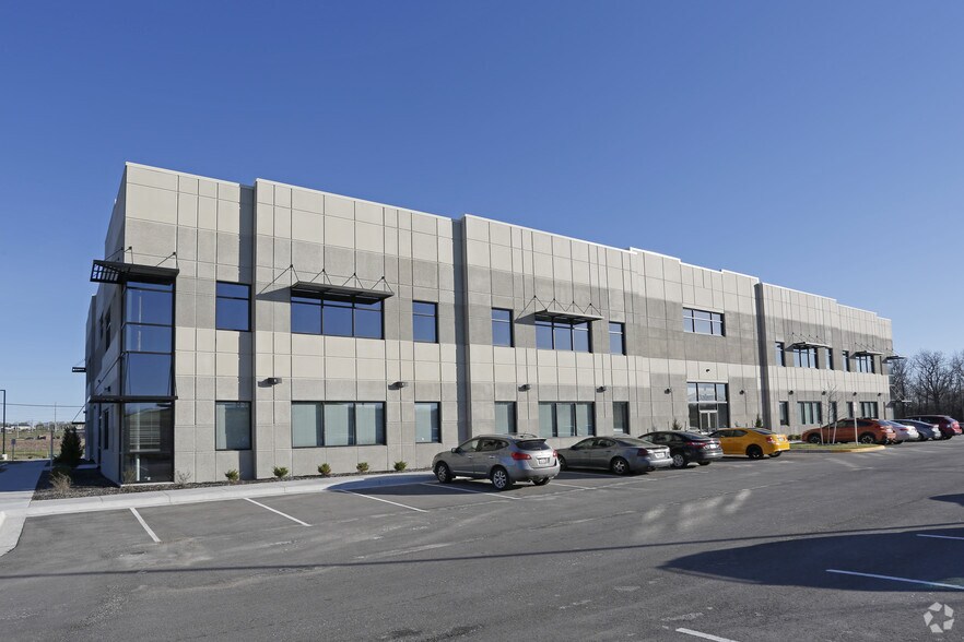 More Photos Of 1601 N 98th St, Kansas City Office For Sale
