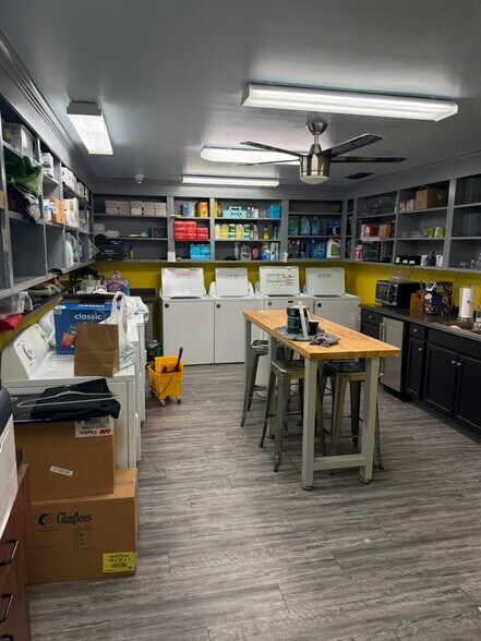 More Photos Of 2513 Dauphin St, Mobile Healthcare For Sale