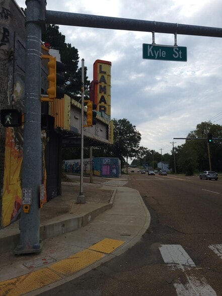More Photos Of 1716 Lamar Ave, Memphis Movie Theatre For Sale