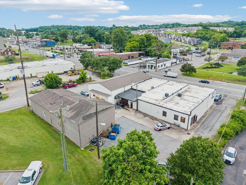 More Photos Of 134 S Main St, Goodlettsville Freestanding For Sale