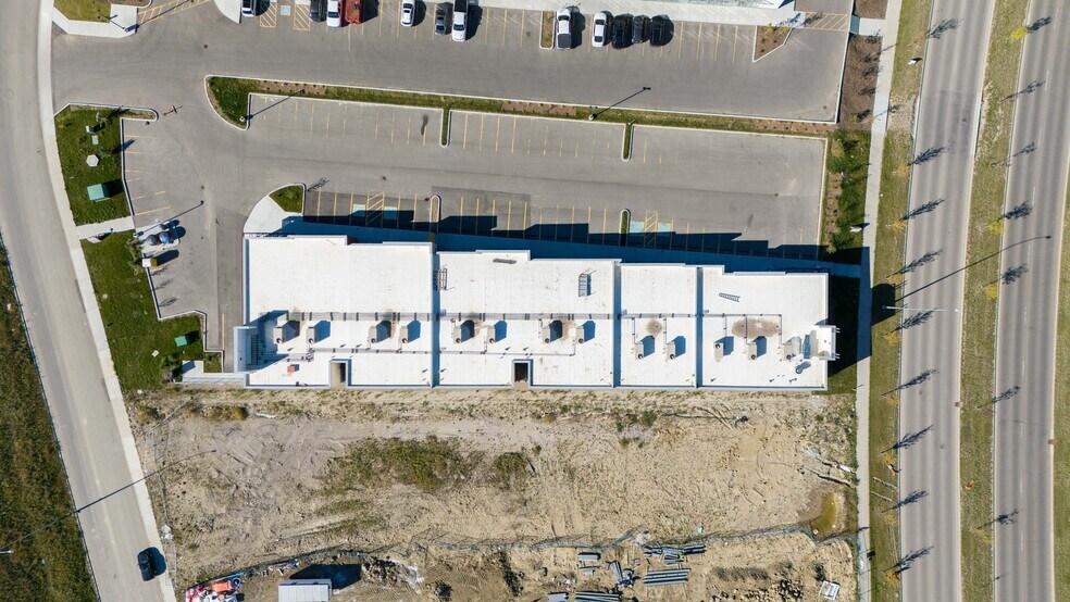 More Photos Of 246 Nolanridge Cres NW, Calgary Storefront For Lease