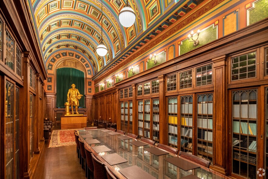 More Photos Of 71 W 23rd St, New York Office For Lease