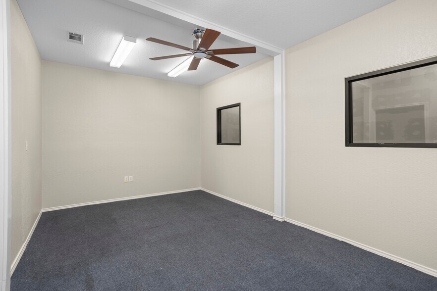 More Photos Of 6750 Corporation Pky, Fort Worth Warehouse For Lease