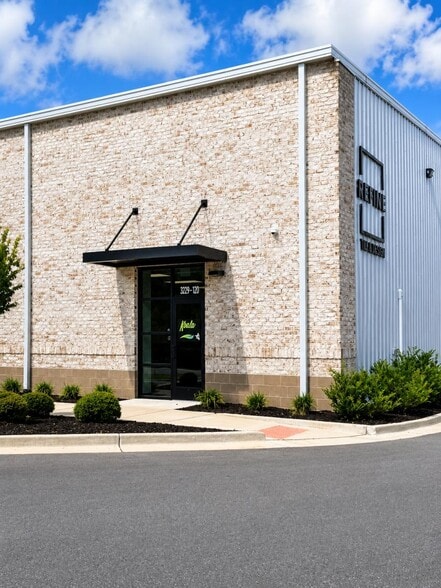 More Photos Of 3229 Pennington Dr, Wilmington Light Distribution For Lease