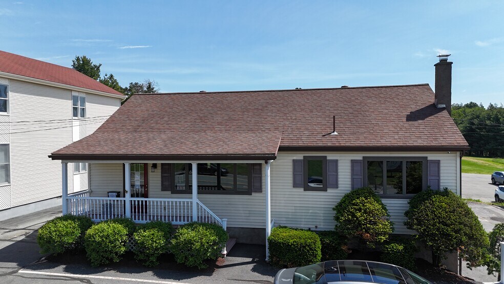 More Photos Of 610 Hamlin Hwy, Lake Ariel Office For Sale