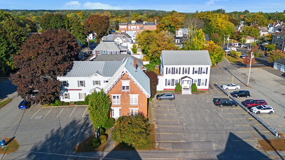 More Photos Of 44 Elm St, Waterville Office For Sale
