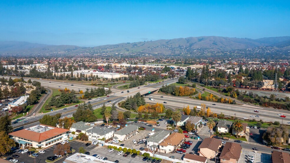 More Photos Of 2360 Mammoth Dr, San Jose Apartments For Sale