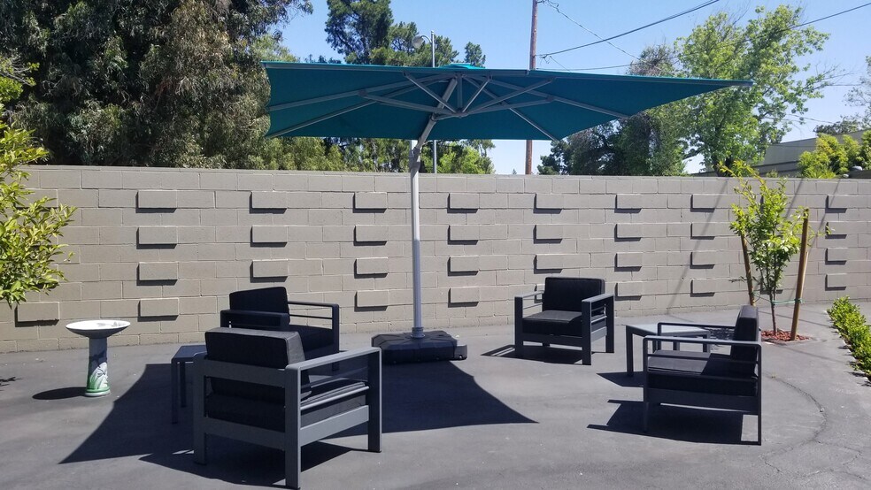 More Photos Of 3339 El Camino Real, Palo Alto Hotel For Sale