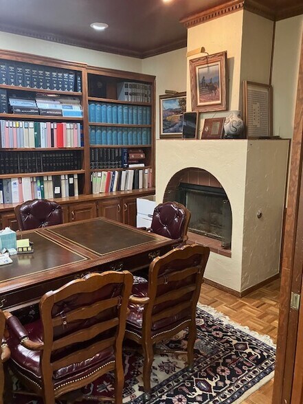 More Photos Of 2700 S Western St, Amarillo Office For Sale