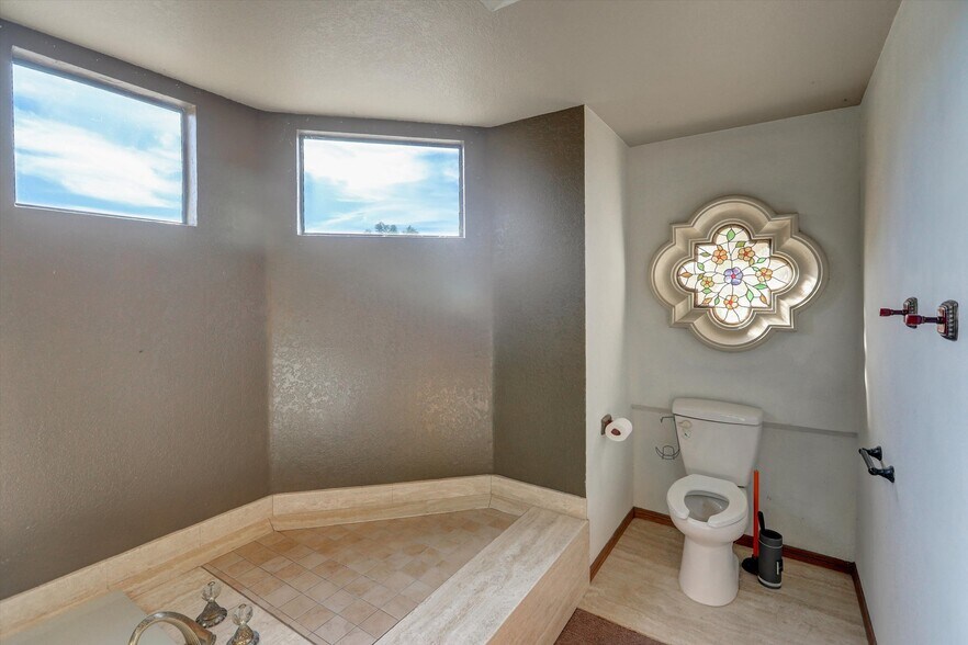 More Photos Of 784 Pomello Dr, Claremont Assisted Living For Lease