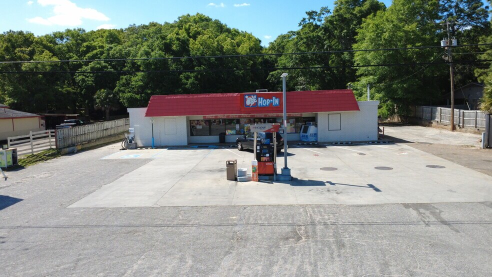 More Photos Of 4362 Government Blvd, Mobile Convenience Store For Sale