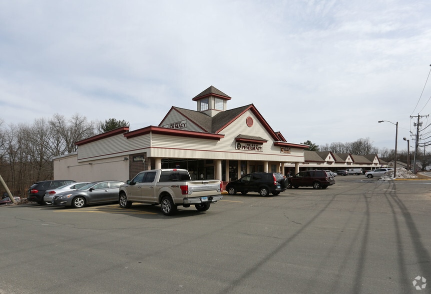 More Photos Of 1376-1418 Hopmeadow St, Simsbury Storefront For Lease