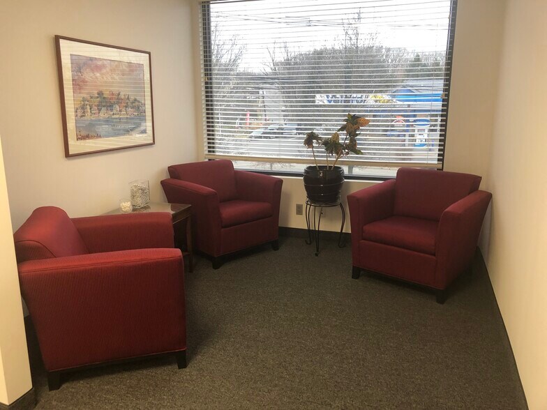 More Photos Of 365 Rifle Camp Rd, Woodland Park Coworking Space