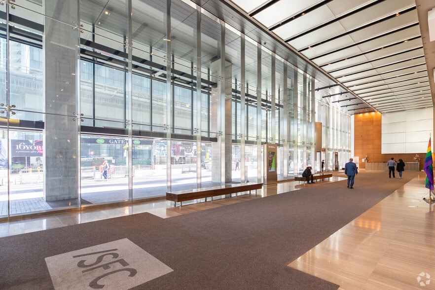 More Photos Of 18 York St, Toronto Office For Lease