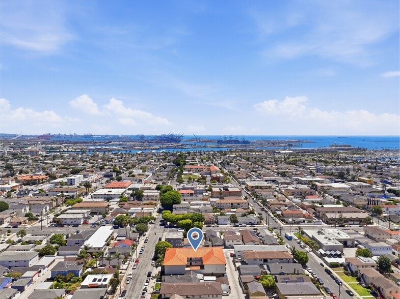 More Photos Of 635 W 15th St, San Pedro Apartments For Sale