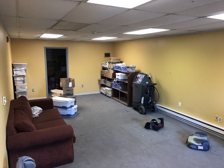 More Photos Of 615 Five Mile Dr, Ithaca Warehouse For Sale