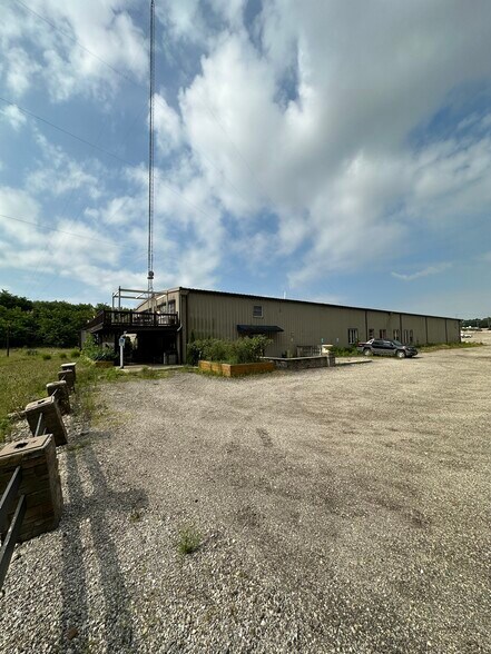 More Photos Of 776 Reynoldsburg-new Albany Rd, Blacklick Light Distribution For Lease