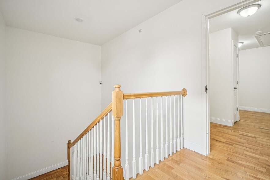 More Photos Of 219 Summer Ave, Newark Apartments For Sale
