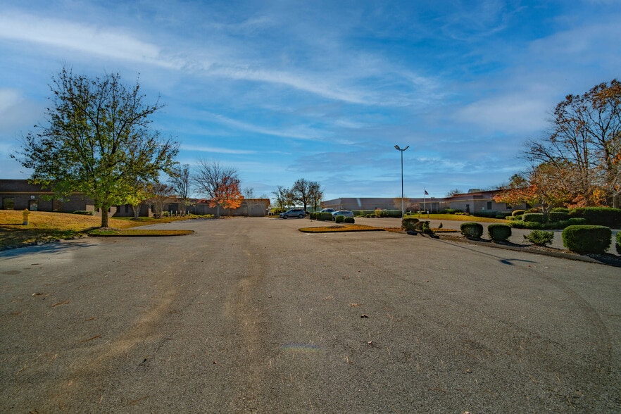 More Photos Of , Hollywood Office For Sale