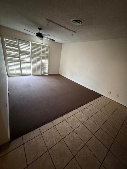 More Photos Of 5257 S Eastern Ave, Las Vegas Office For Sale