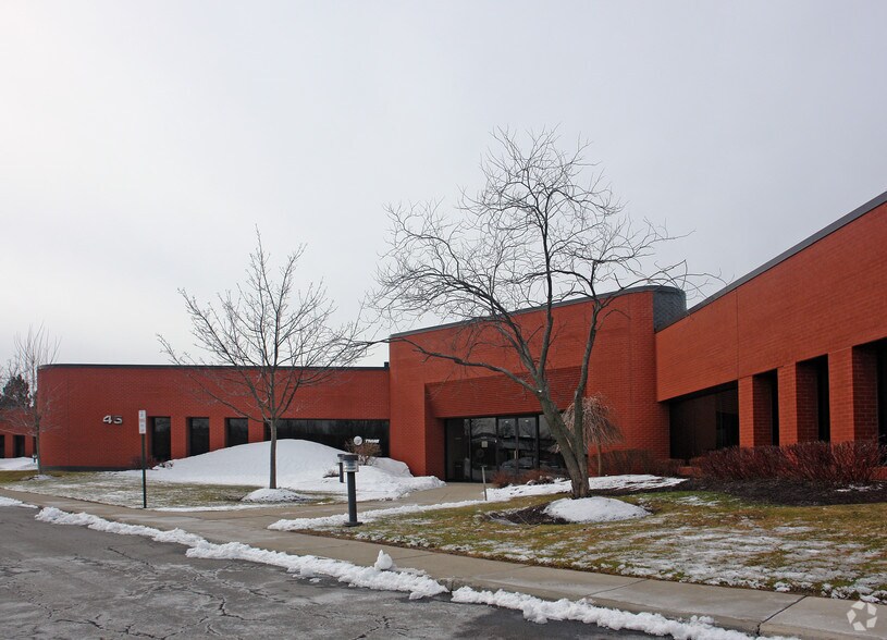 More Photos Of 75 Earhart Dr, Amherst Unknown For Lease