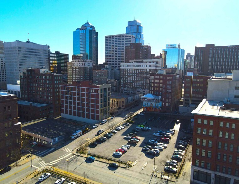 More Photos Of 205 W 9th St, Kansas City Land For Sale