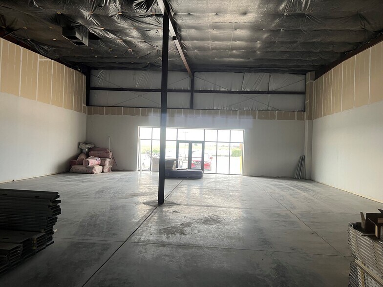 More Photos Of 2602 N Hwy 64, Guymon General Retail For Sale