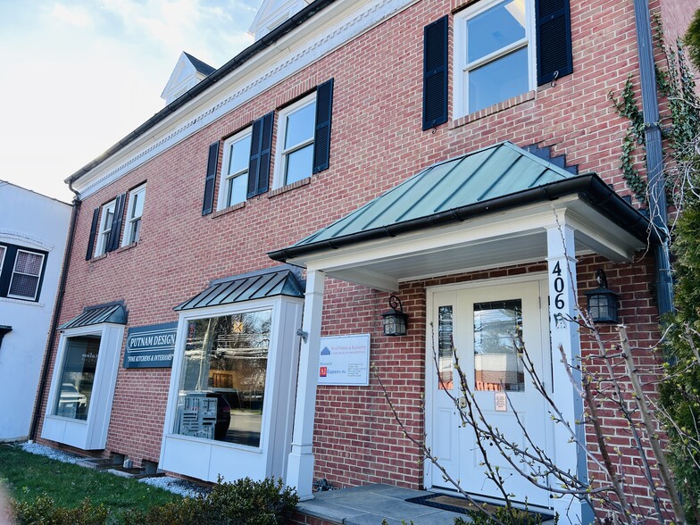 Primary Photo Of 406 E Putnam Ave, Cos Cob Office For Sale