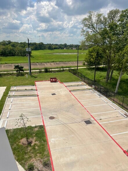 More Photos Of 4455 N Braeswood Blvd, Houston Medical For Lease