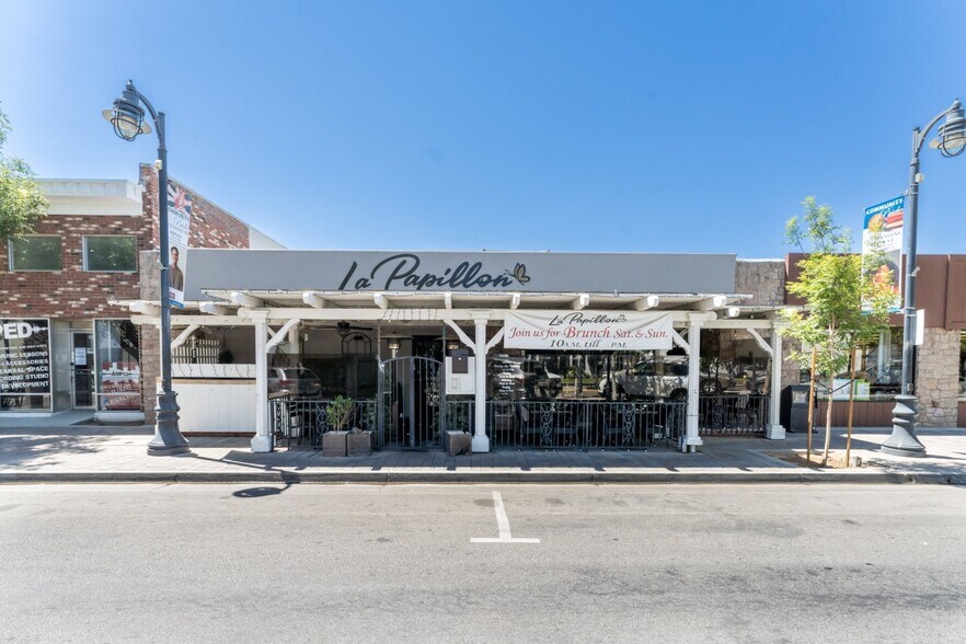 Primary Photo Of 858 W Lancaster Blvd, Lancaster Restaurant For Sale