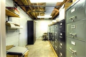 More Photos Of 1416 Terrace Dr, Tulsa Office For Lease