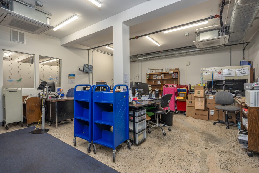 More Photos Of 75 E Central Ave, Pearl River Storefront For Sale