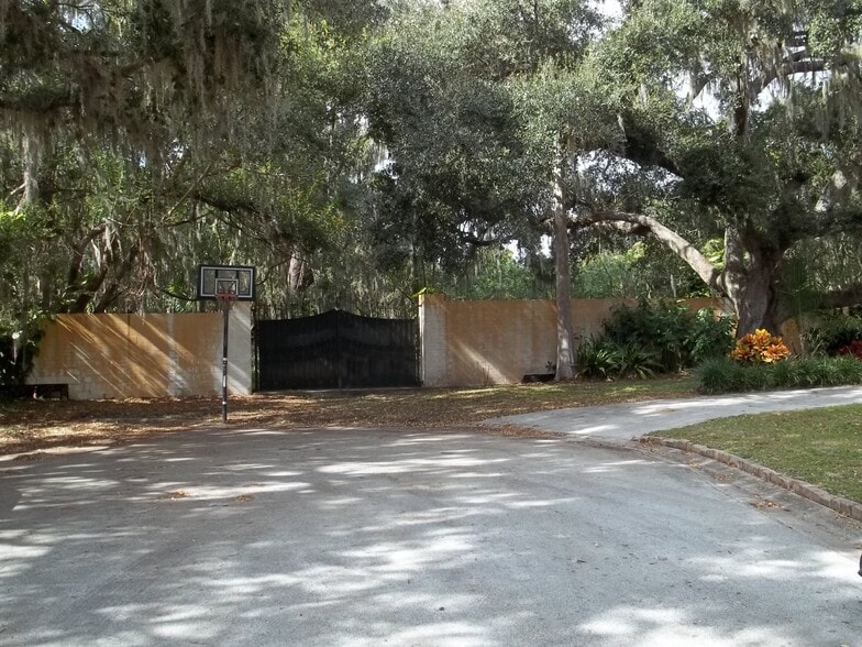 Primary Photo Of 1701 King James Rd, Kissimmee Land For Sale