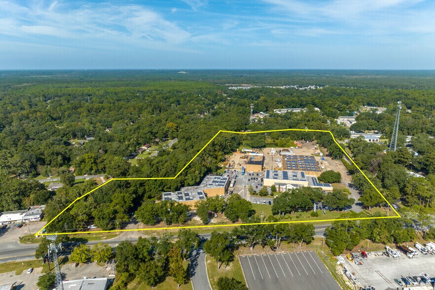 More Photos Of 4702-4708 Capital Cir NW, Tallahassee Manufacturing For Sale