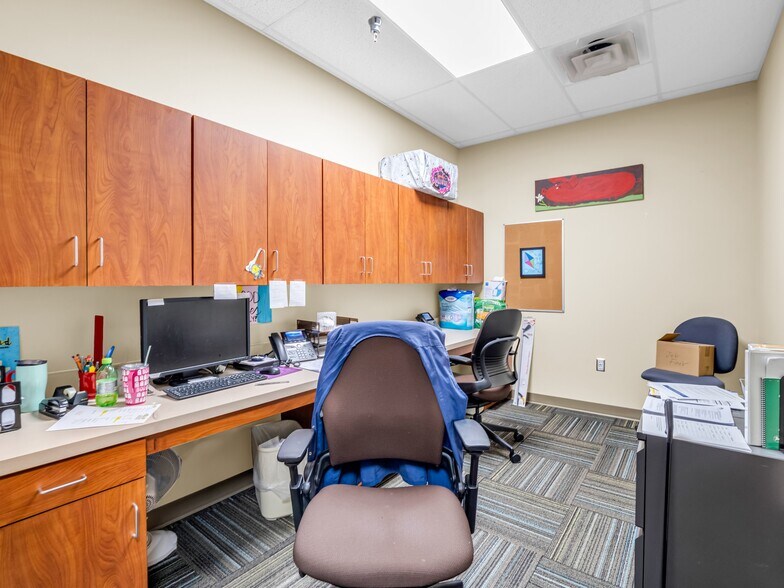 More Photos Of 104-168 Fiddlers Run Blvd, Morganton Unknown For Lease