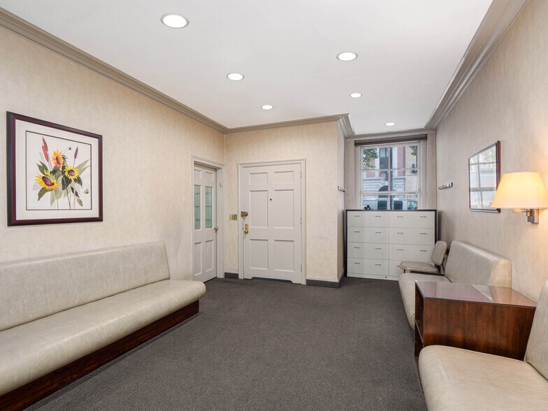 More Photos Of 23 E 79th St, New York Apartments For Sale