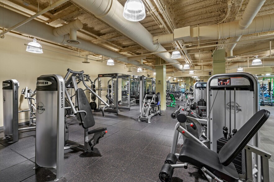 More Photos Of 1400 Liberty Ridge Dr, Wayne Office For Lease