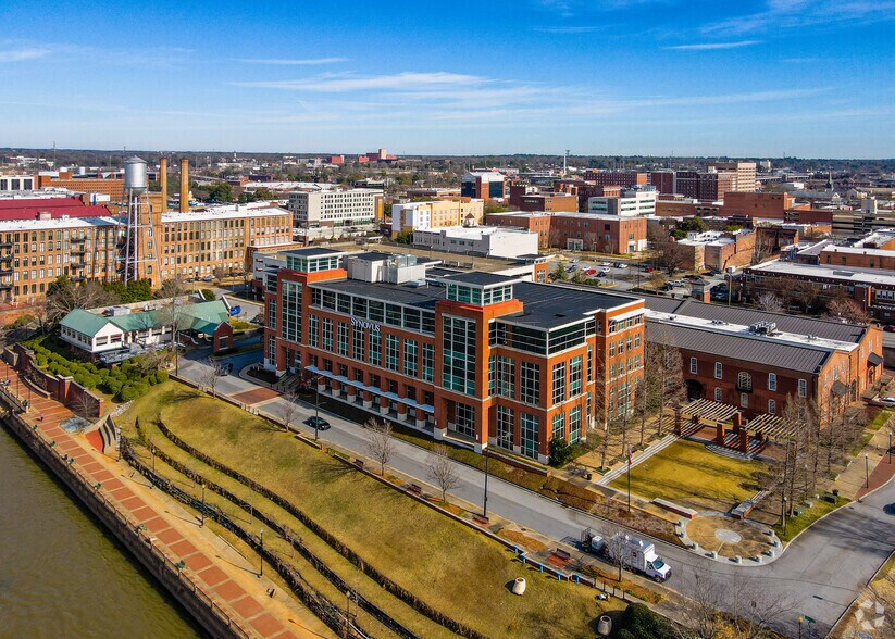 More Photos Of 1111 Bay Ave, Columbus Office For Lease