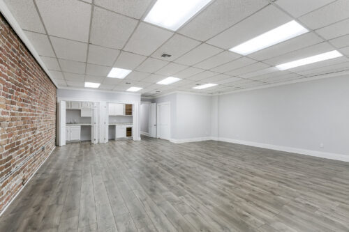 More Photos Of 213 Baronne St, New Orleans Office For Sale